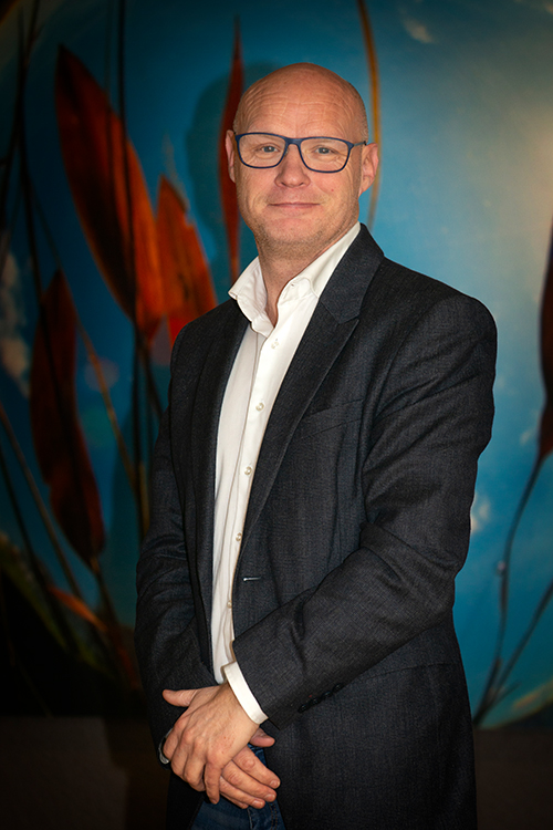 Roelof Veldhuis Roelof Veldhuis